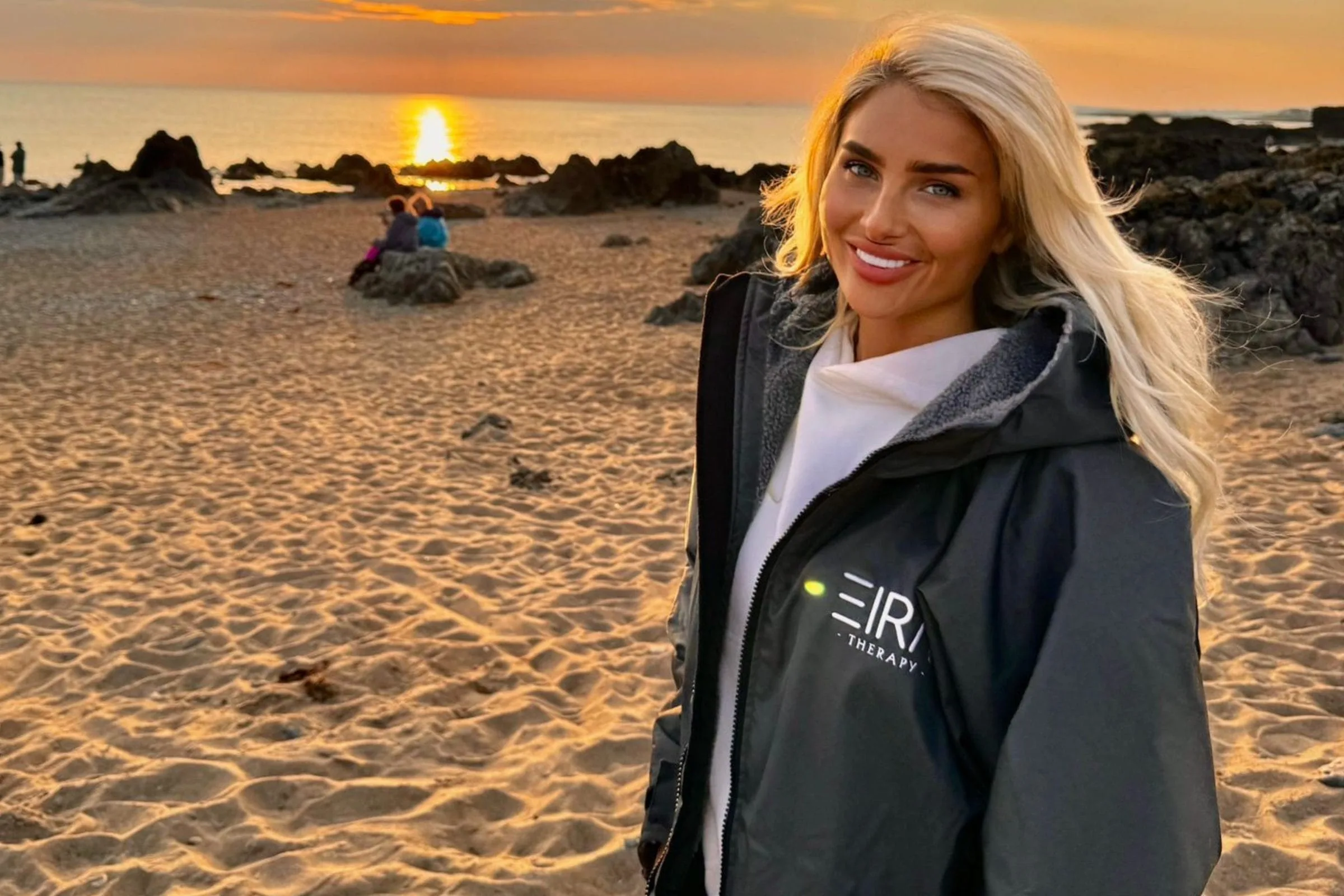 EIRA Robe, the perfect drying robe.